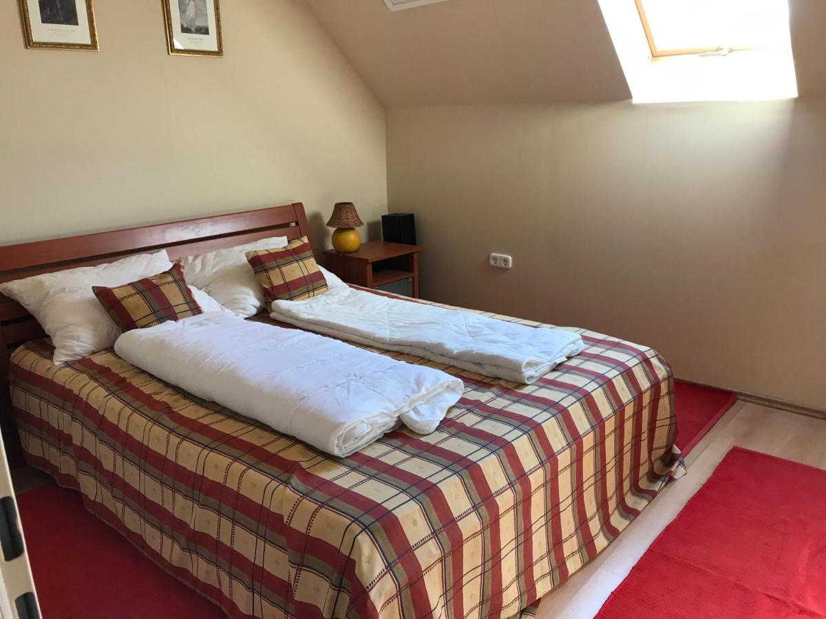 Bed and Breakfast Prosper Lovasklub Panzió Piliscsév Exteriér fotografie